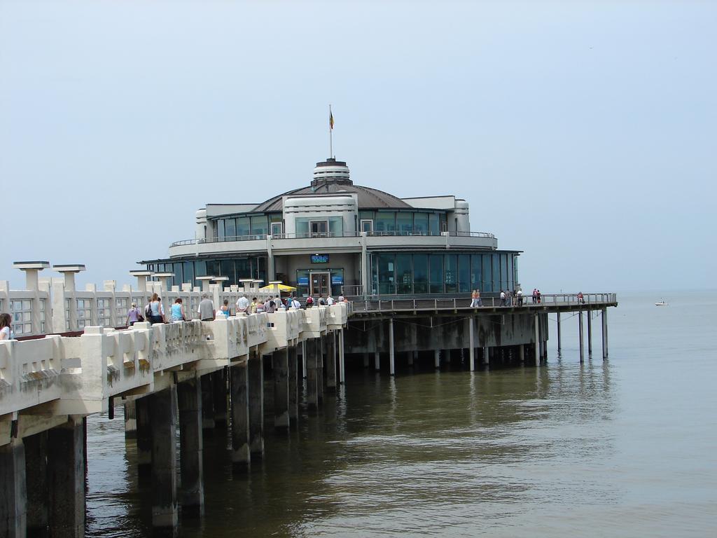 Studio With Seaview Blankenberge Zimmer foto